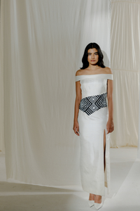 IVORY LINE LONGLINE DRESS