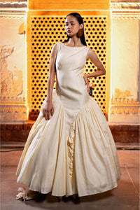 IVORY REVERIE GOWN