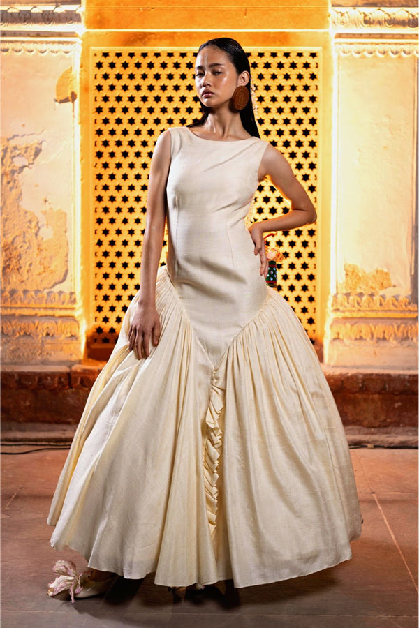 IVORY REVERIE GOWN