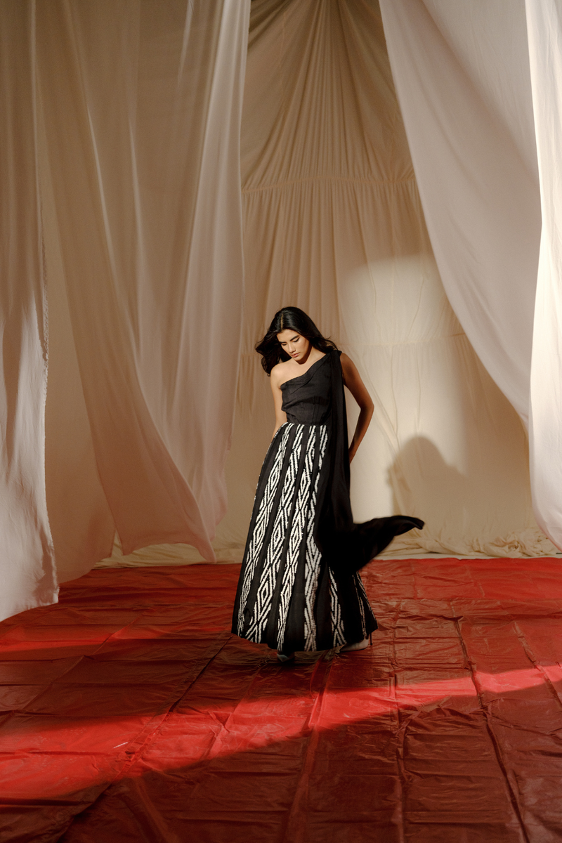 SHADOW LINE MAXI DRESS