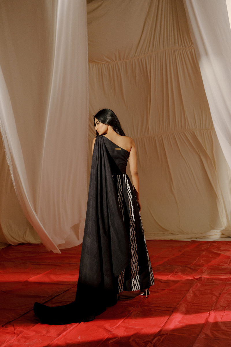 SHADOW LINE MAXI DRESS