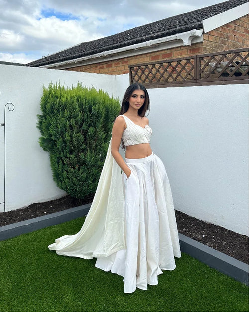 THAJA CHIC