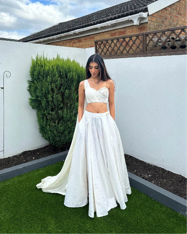 THAJA CHIC