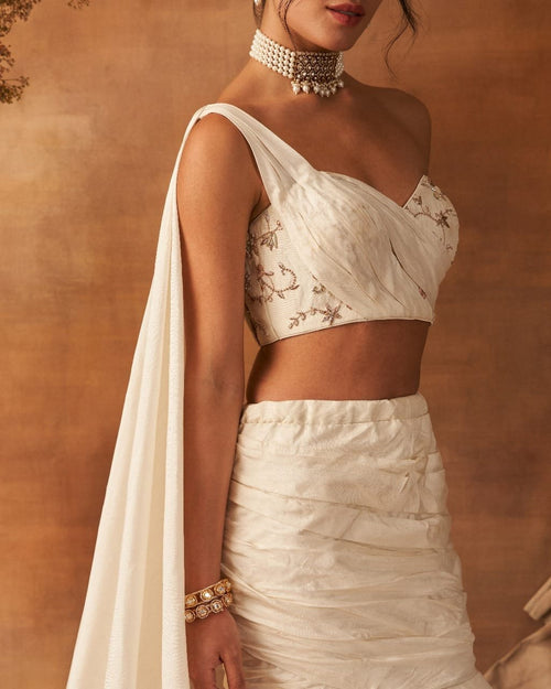 Heloi Essence Draped Skirt set