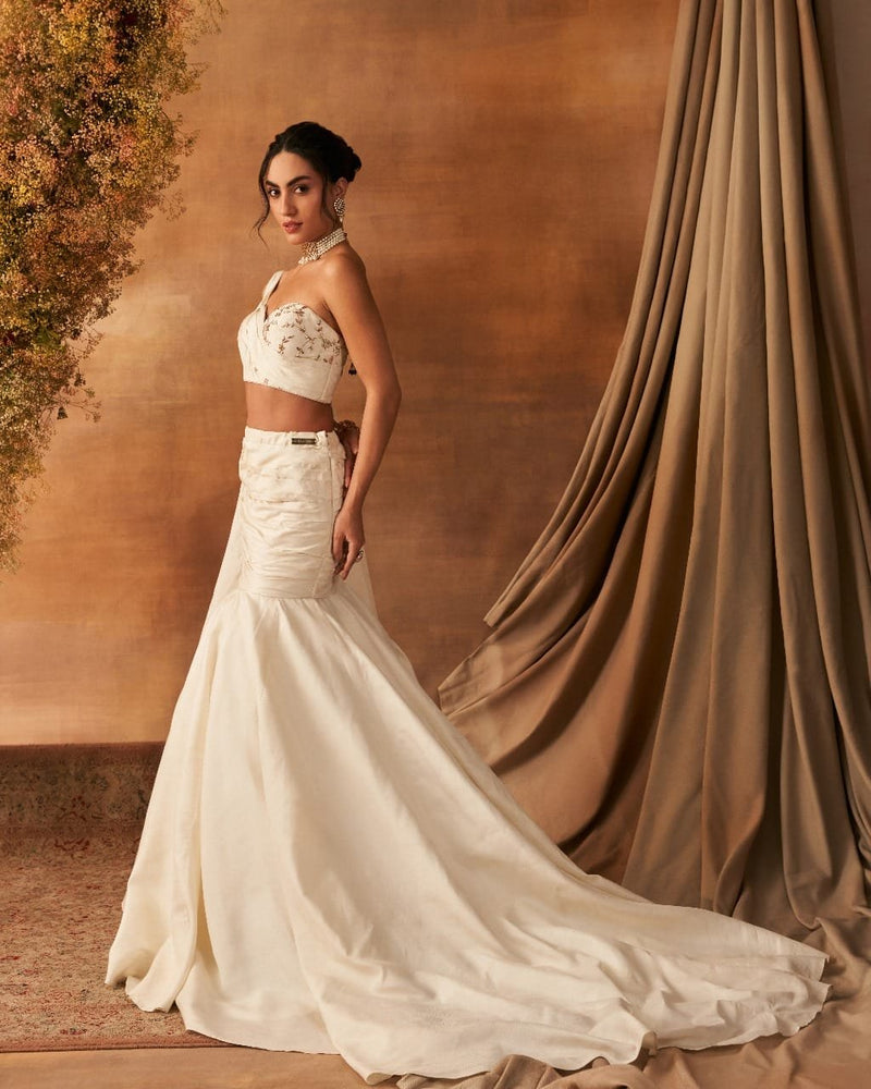 Heloi Essence Draped Skirt set