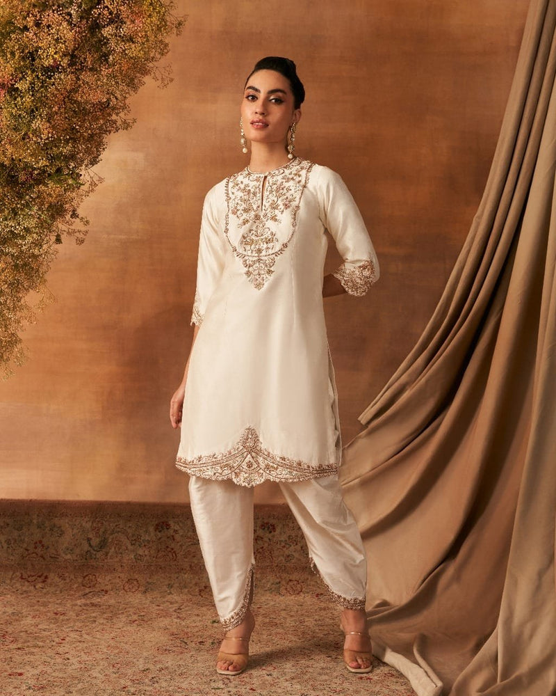 Leina Kurta Dhoti set