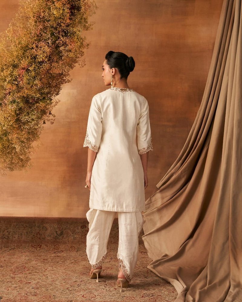 Leina Kurta Dhoti set